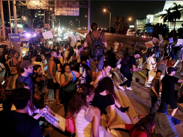 Manifestação contra Trump em Miami