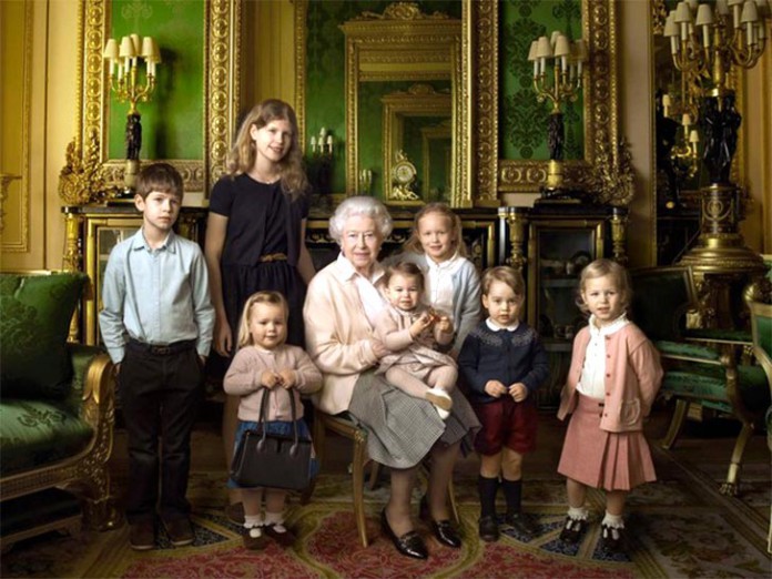 Rainha Elizabeth está há 63 anos no trono