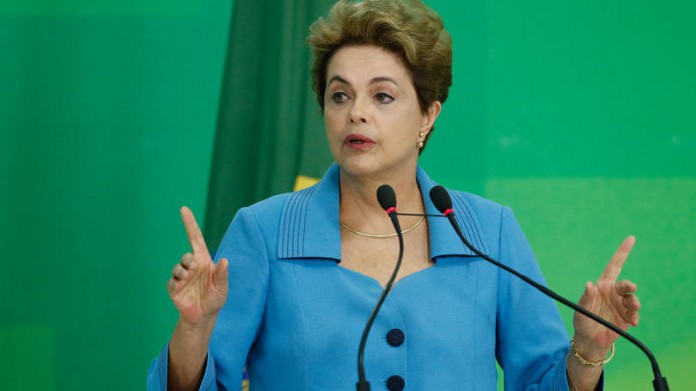 Dilma inaugura obras pelo país