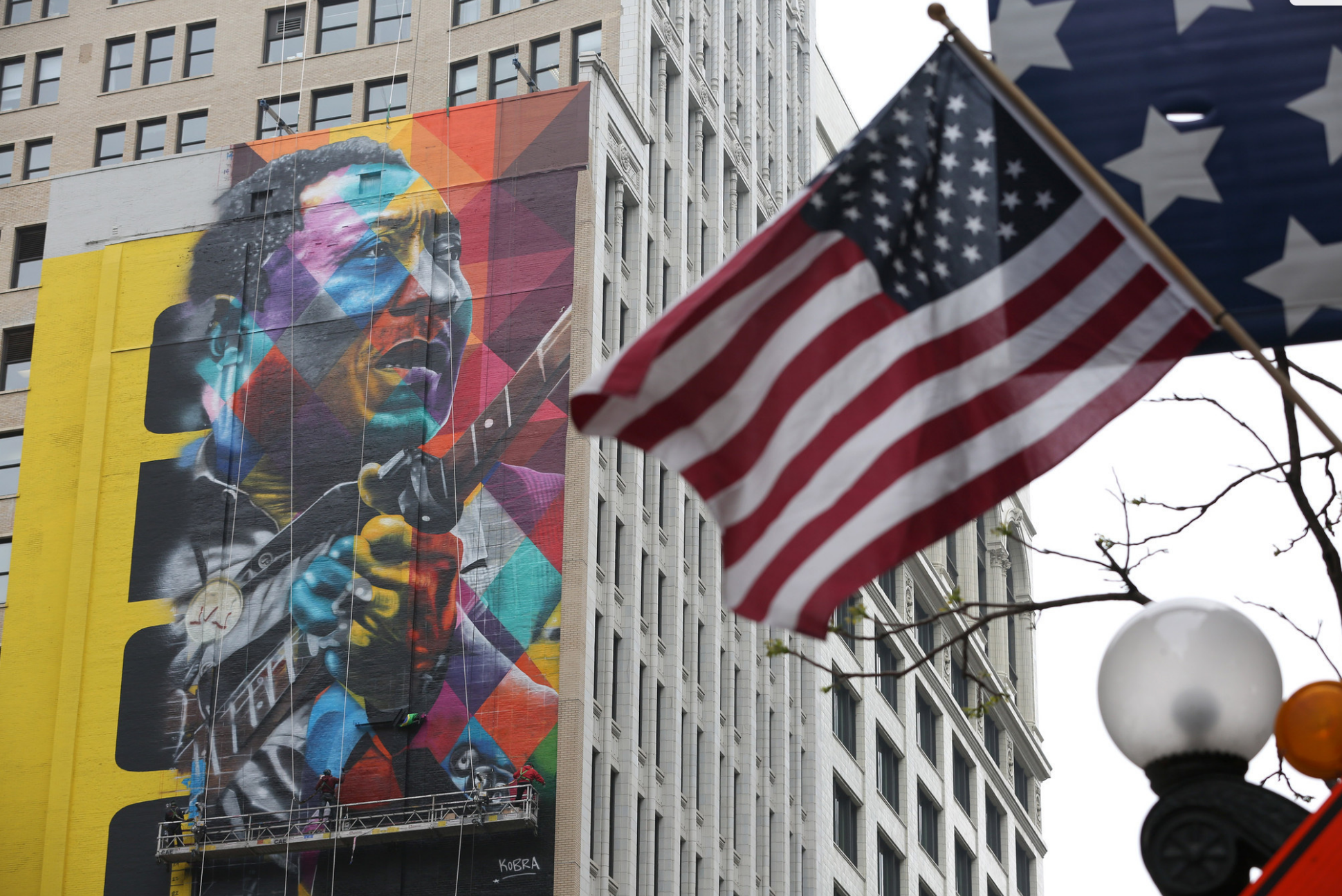 O mural assinado pelo brasileiro Eduardo Kobra em Chicago