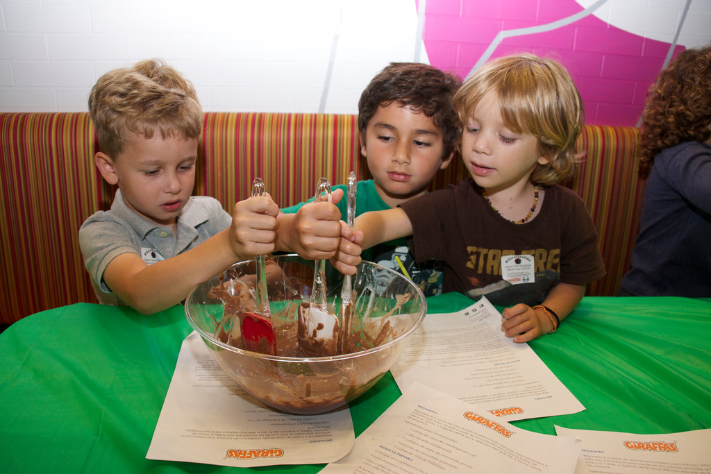 Alunos da VFP aprenderam a fazer brigadeiro