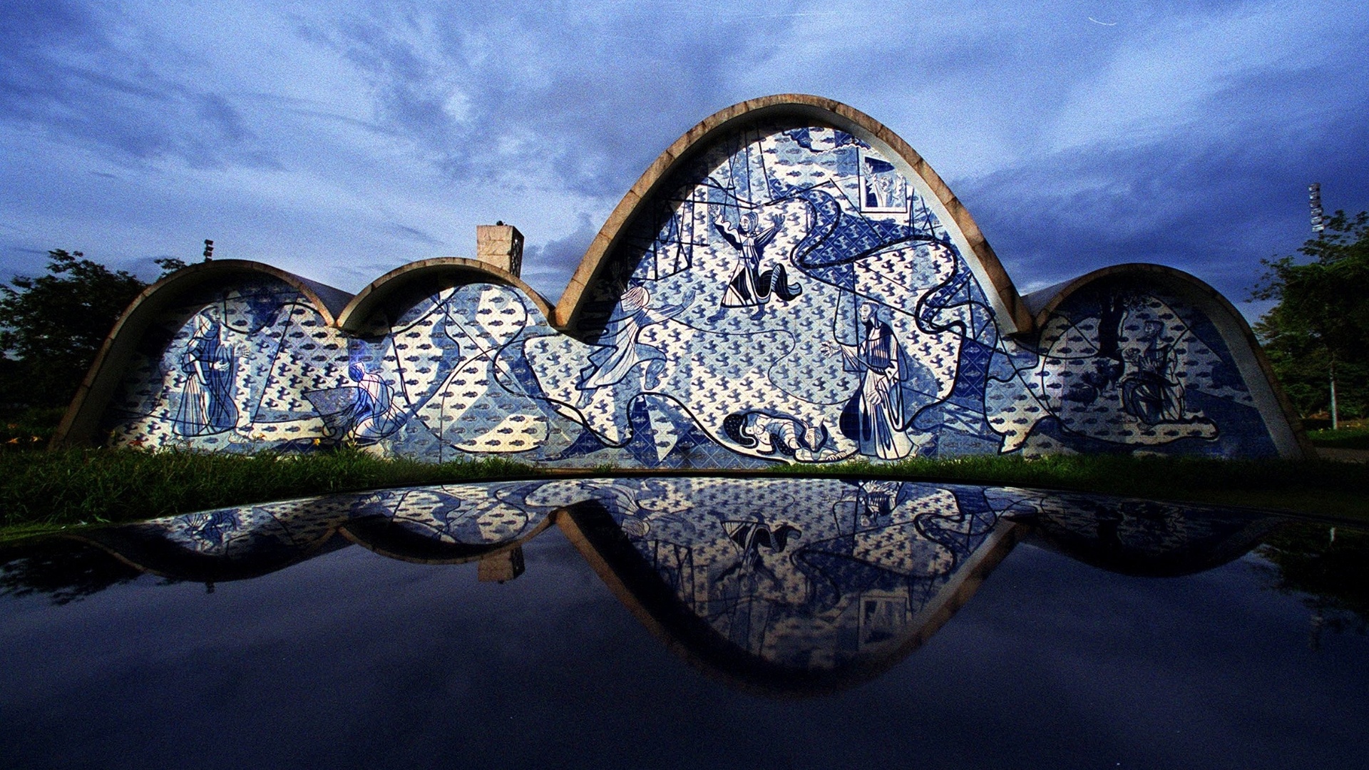 A Igreja da Pampulha, em Belo Horizonte, projetada pelo arquiteto Oscar Niemeyer
