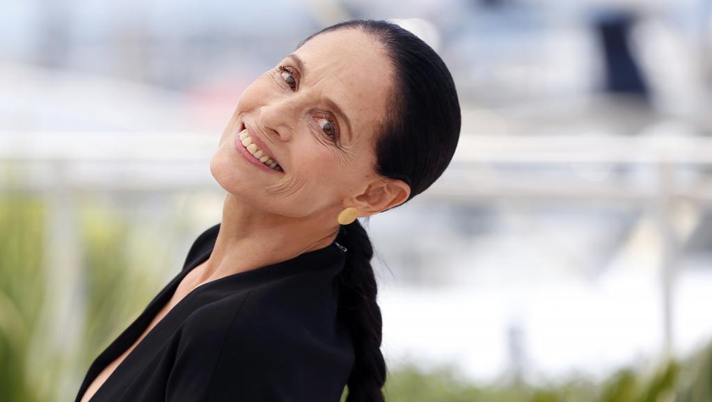 A atriz Sonia Braga durante apresentação de 'Aquarius' na mais recente edição do Festival de Cannes, na França