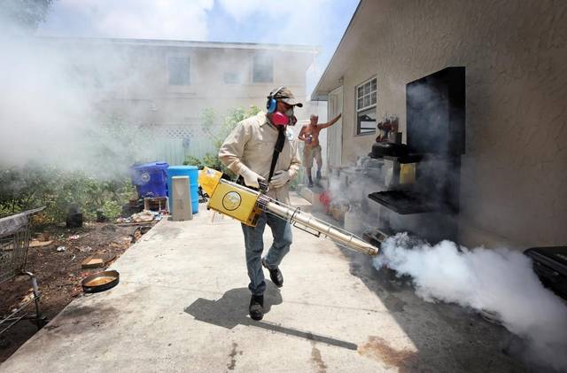 Agentes estão trabalhando em todo o sul da FL para combater o mosquito
