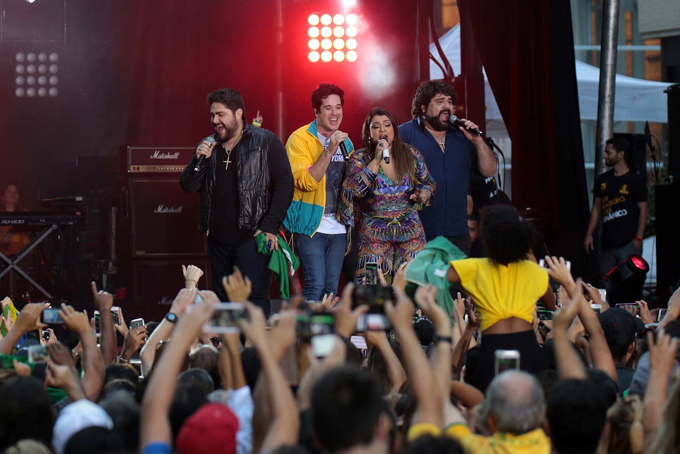 Cesar Menotti, Rogerio Flausino, Preta Gil e Fabiano