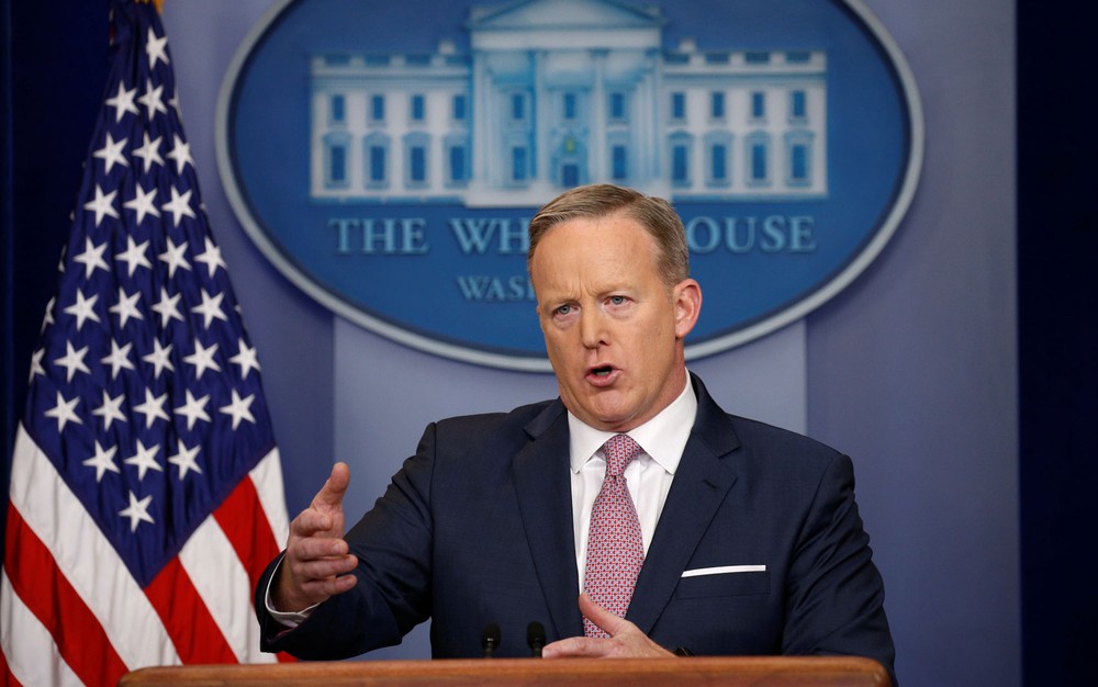 O porta-voz da Casa Branca, Sean Spicer, pediu demissão do cargo