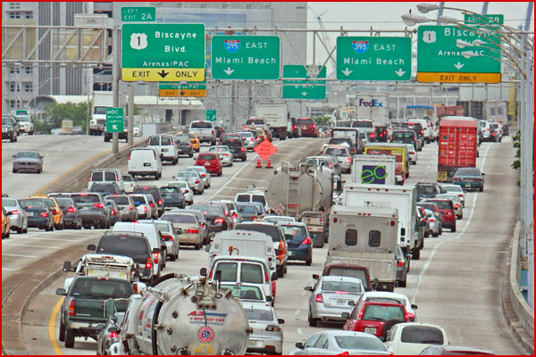 Trânsito em Miami está entre os dez piores do mundo