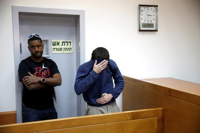 Homem é preso por ameaçar centros judaicos