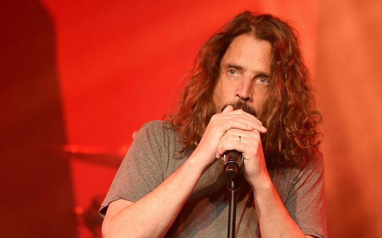 Chris Cornell se enforcou