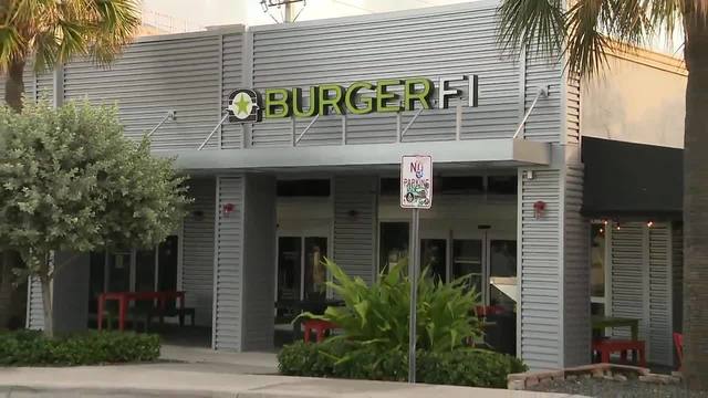 Confusão aconteceu em frente ao BurgerFi