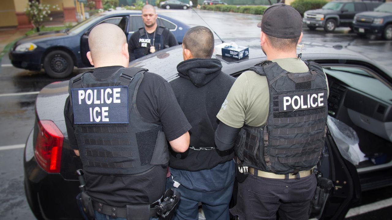 Operação do ICE prendeu 46 indocumentados