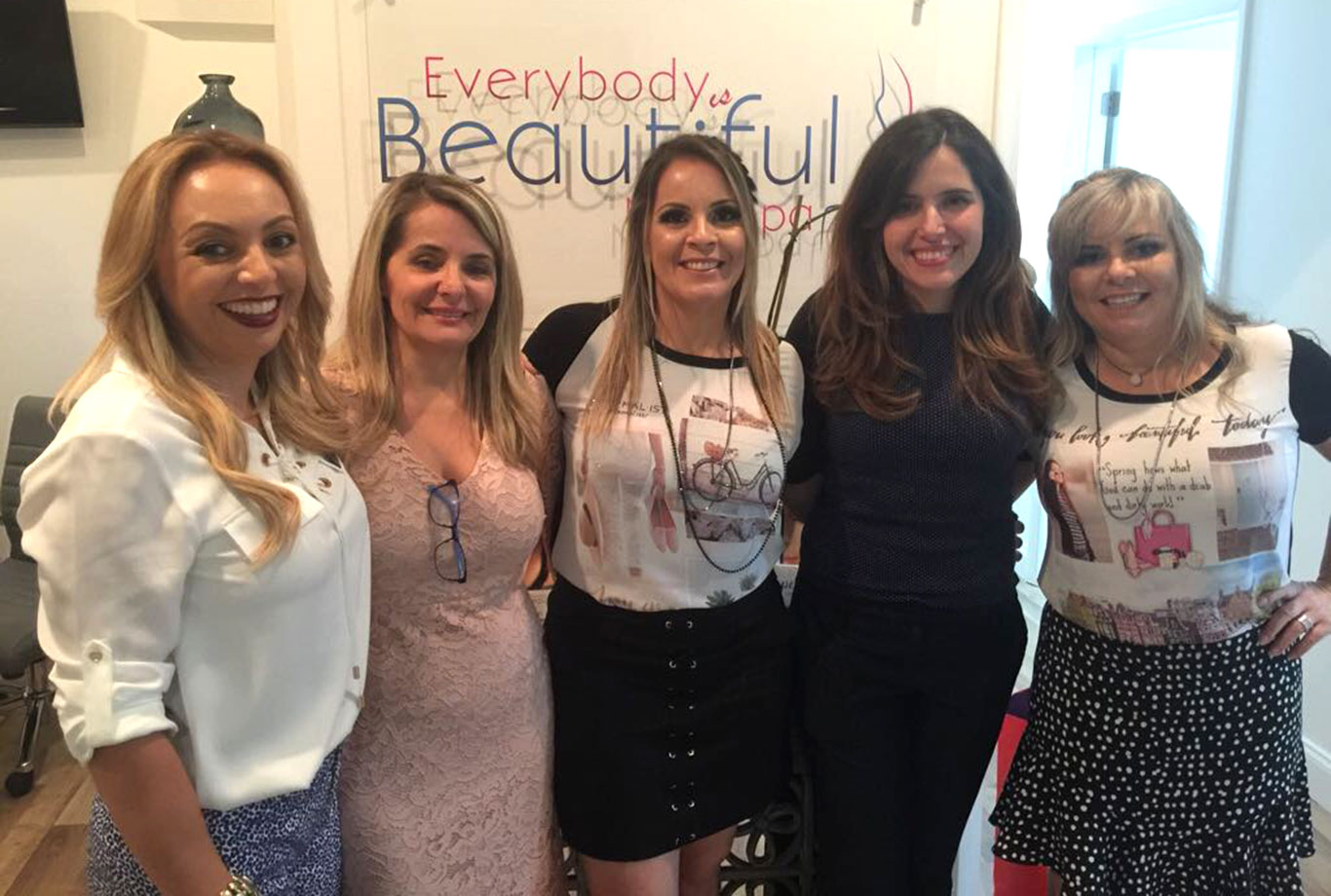 Patricia Santana, Jane Sampaio, Rafaela Vieira, Helen Louzada e Alexandra Geraldelo