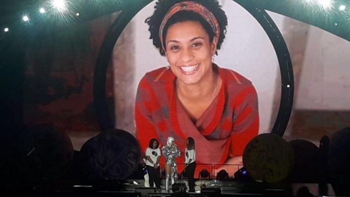 Cantora Katy Perry fez homenagem à vereadora assassinada no Rio