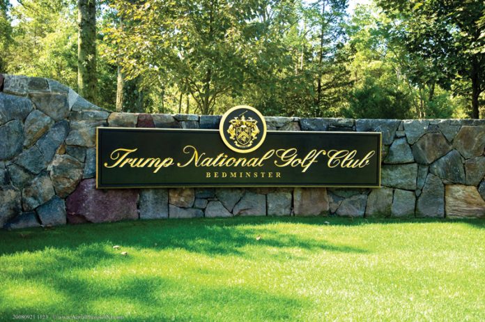 Clube de golfe de Trump precisa de trabalhadores estrangeiros