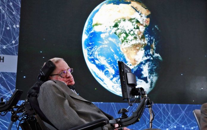 O físico Stephen Hawking morreu em casa FOTO Reuters