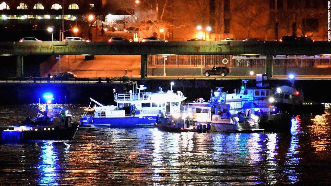 Piloto foi o único sobrevivente de acidente em que morreram cinco pessoas em NY (Photo by Dimitrios Kambouris/Getty Images)