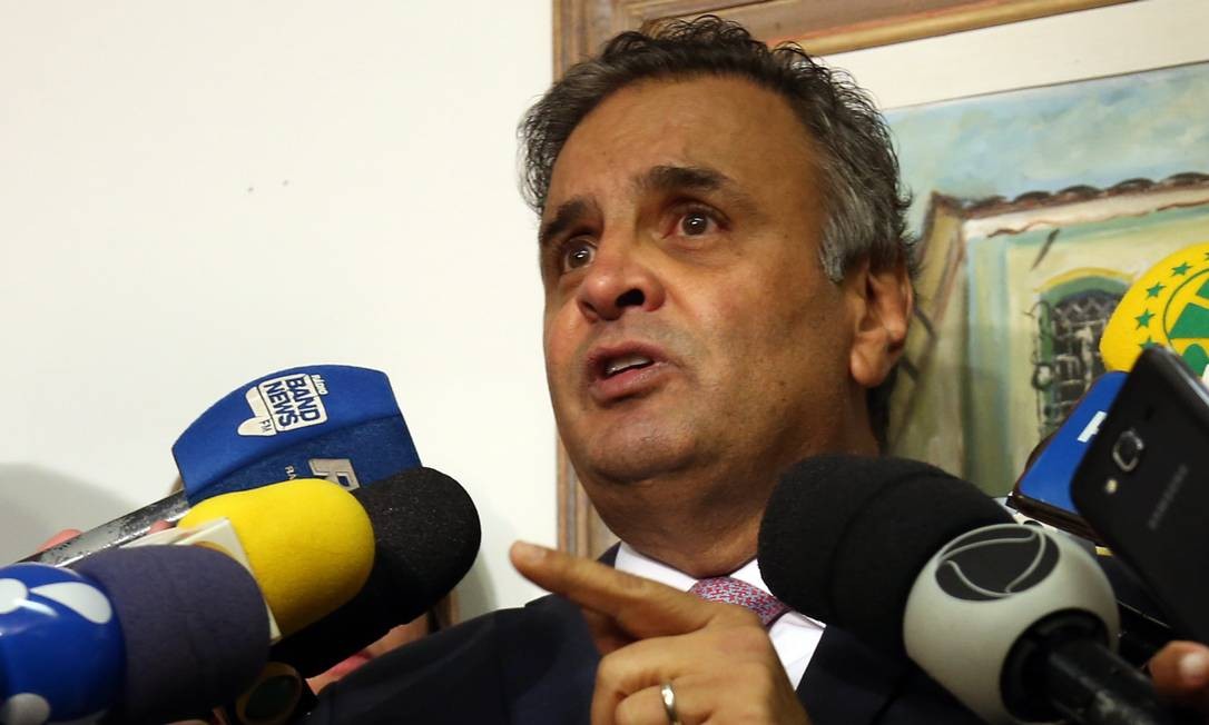 Senador Aécio Neves (PSDB-MG)