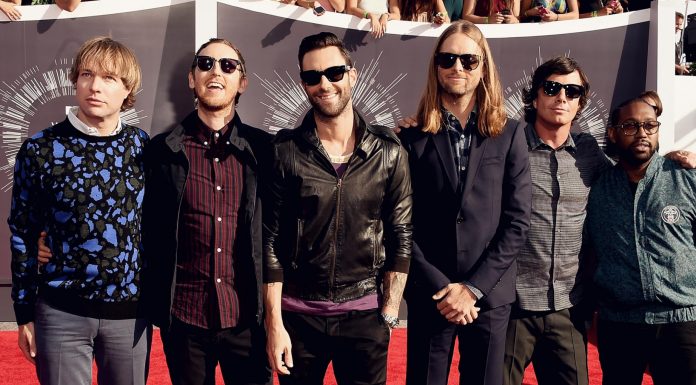 Maroon 5 vai se apresentar no dia 17 de junho em Sunrise