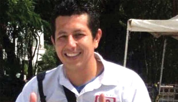 O jornalista Javier Enrique Rodriguez
