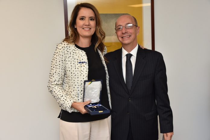 Viviane Spinelli foi uma das condecoradas com a Ordem de Rio Branco (Foto: Bill Paparazzi)