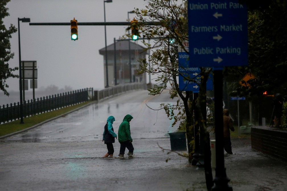 14-09 Furacão Florence causa alagamentos na Carolina do Norte, na quinta-feira (13) Foto Eduardo Muñoz Reuters