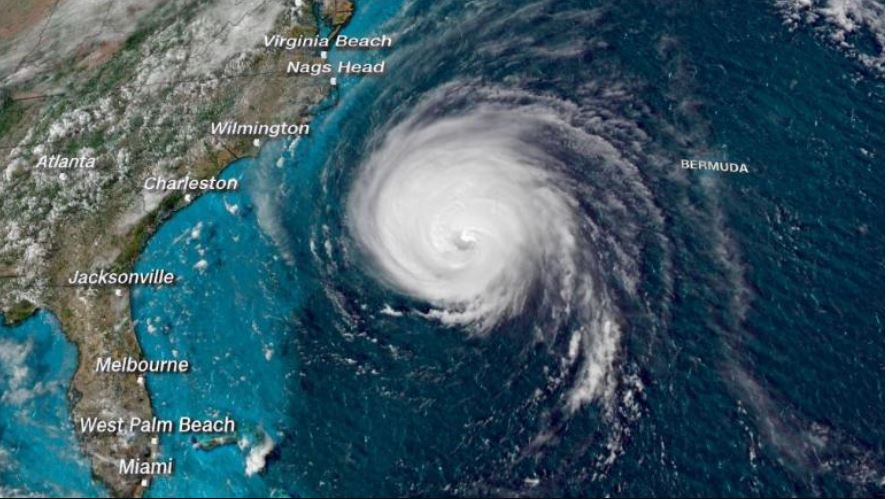 Florence se aproxima da Costa dos EUA