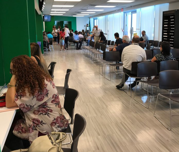 Atendimento-está-sendo-feito-exclusivamente-por-agendamento-