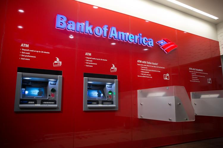 Bank of America está questionando status imigratório de clientes