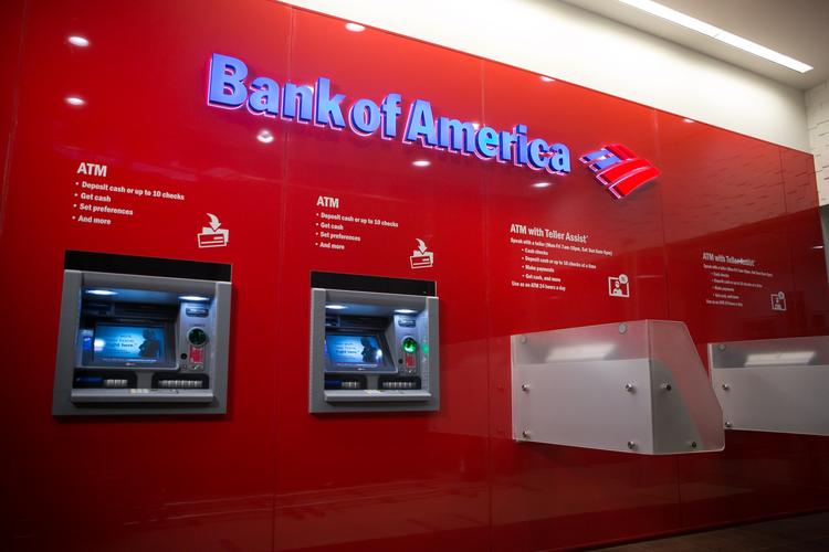 Bank of America está questionando status imigratório de clientes