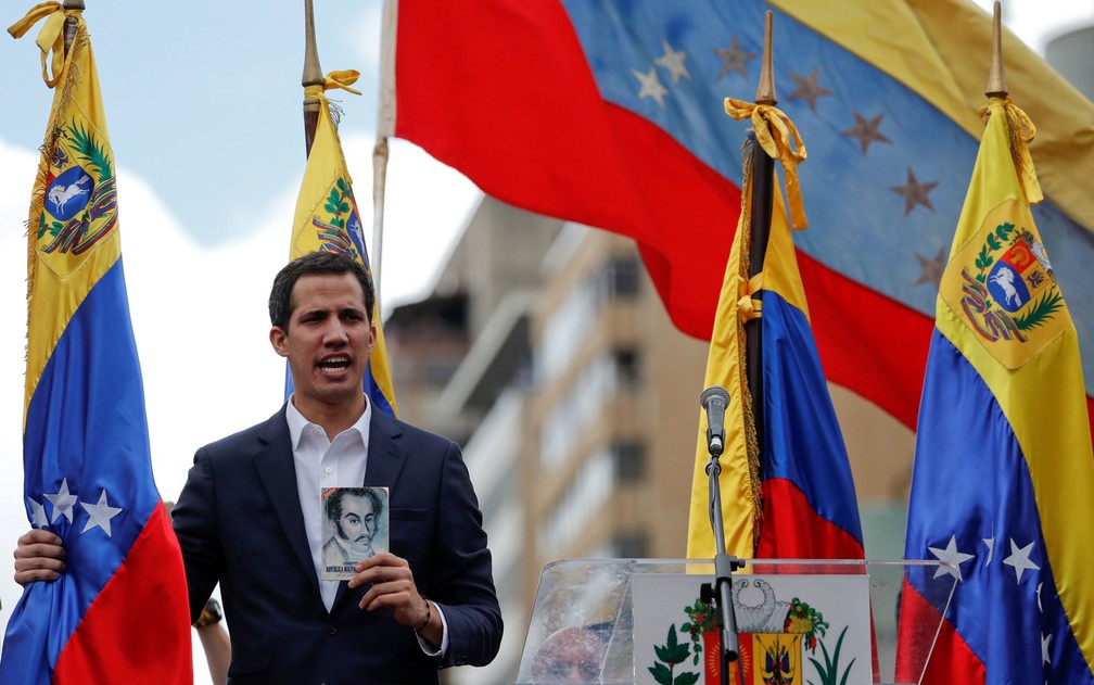 Juan Guaidó se declarou presidente interino da Venezuela Foto: Reuters/Carlos Garcia Rawlins