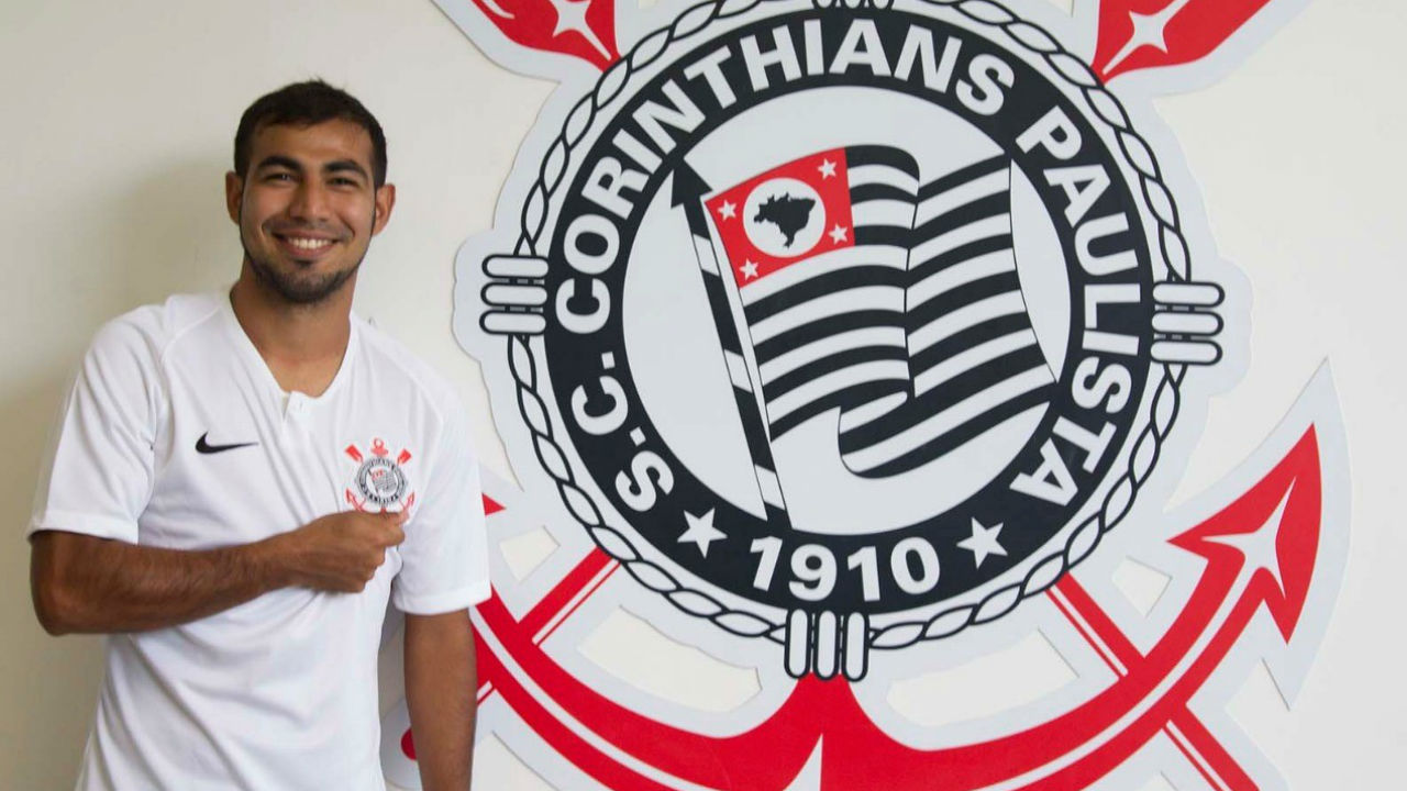 Junior Sornoza é o primeiro jogador equatoriano a atuar pelo Corinthians