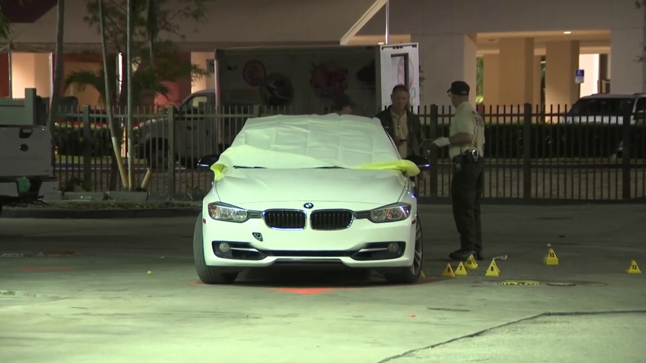 Casal foi morto a tiros em BMW em Miami-Dade