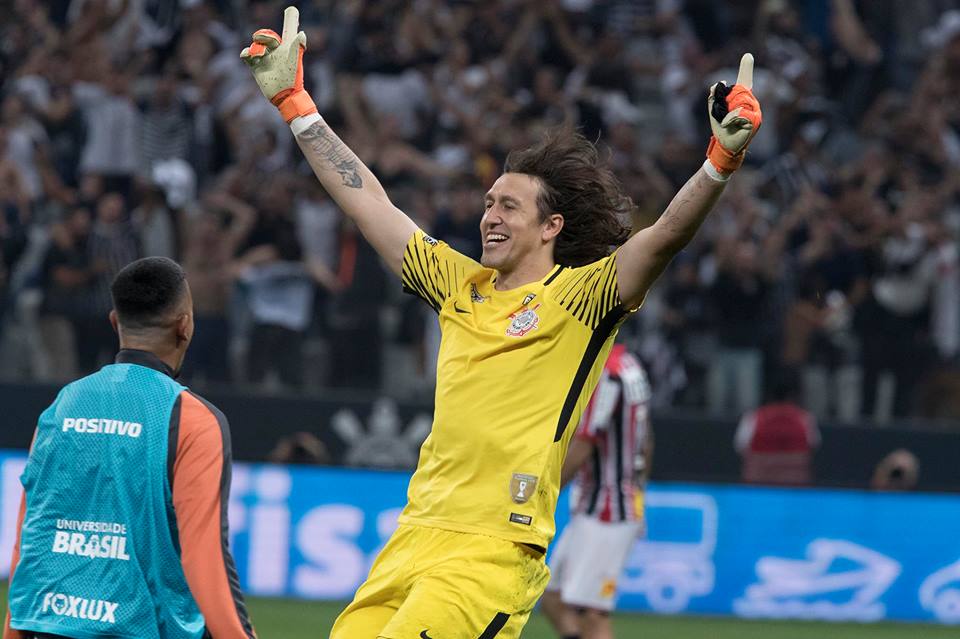 Goleiro Cássio foi herói na classificação do Corinthians