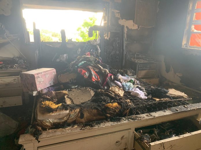 Apartamento em que brasileiras moravam foi completamente destruído pelas chamas