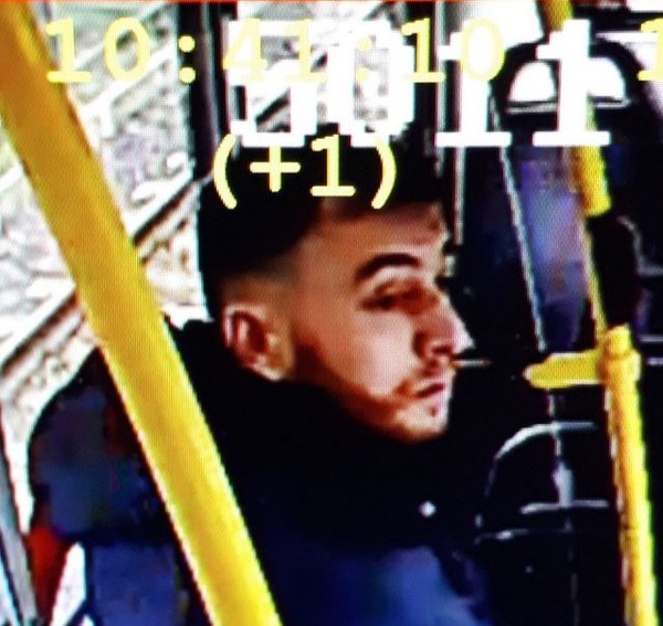 Polícia divulgou foto do turco Gökman Tanis, suspeito de envolvimento com tiroteio na Holanda