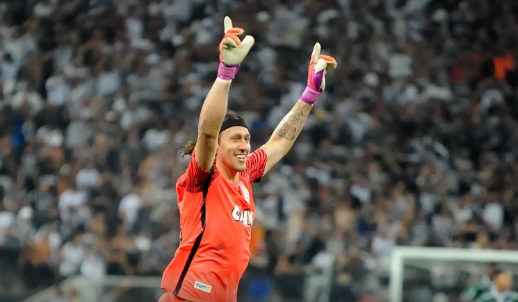 O goleiro Cássio vem mostrando sua boa forma no arco do Corinthians