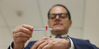 Microcirurgião plástico Fausto Viterbo