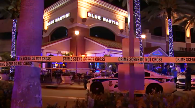 Uma pessoa morreu e duas ficaram feridas em tiroteio após briga no Blue Martini FOTO CBS