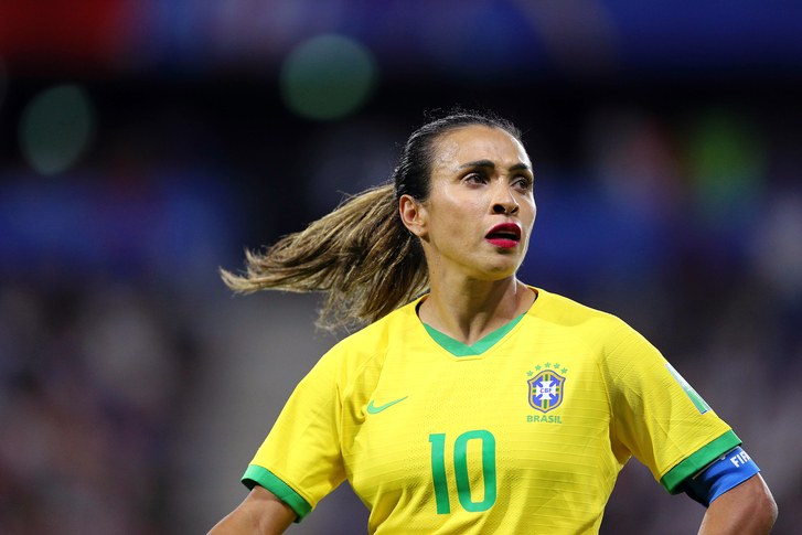 Marta se tornou principal artilheira em Copas do Mundo, com 18 gols marcados, e ultrapassou o alemão Miroslav Klose
