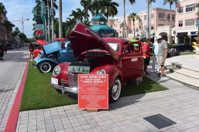 Mizner Park Drive Car Show é a atração do Dia dos Pais