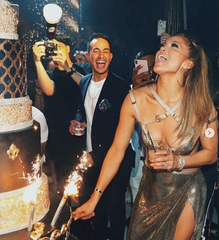 JLo se jogou na balada para comemorar seu aniversário em Miami (Foto: Reprodução/Instagram)