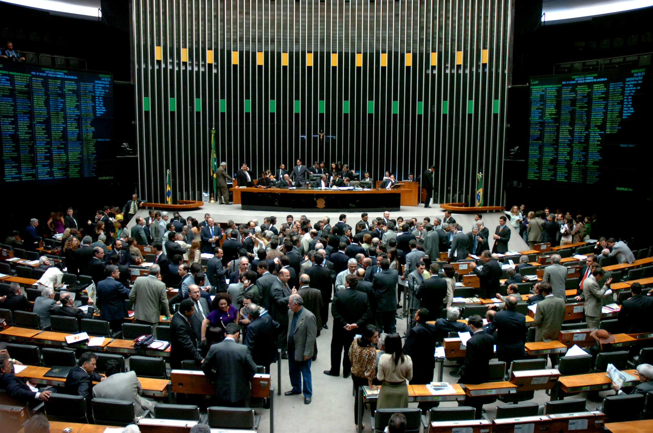 Texto foi aprovado em primeiro turno na Câmara dos Deputados (Foto: José Cruz/Agência Brasil)