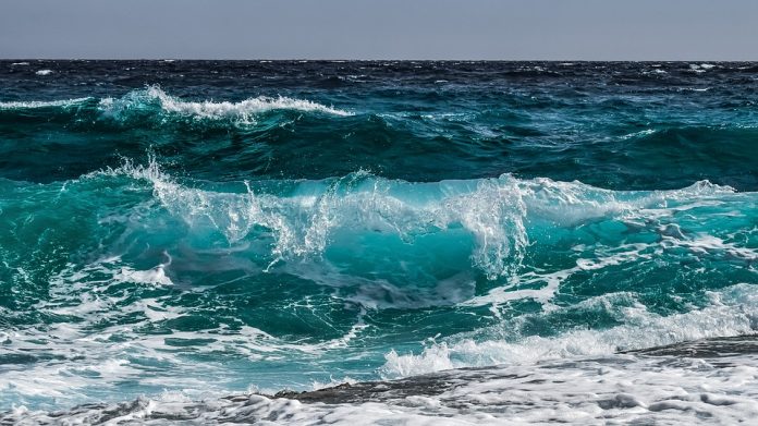 Oceano Os cientistas do painel constataram que os oceanos estão aumentando a temperatura desde 1970 (Foto: Pixabay)