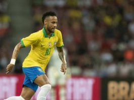 Neymar fez seu 100º jogo pela Seleção Brasileira no amistoso contra Senegal em Singapura