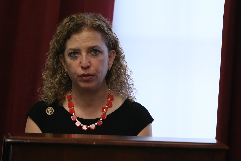 Debbie Wasserman Schultz, da Flórida. criticou a política de imigração nos Estados Unidos (Foto: Flickr)