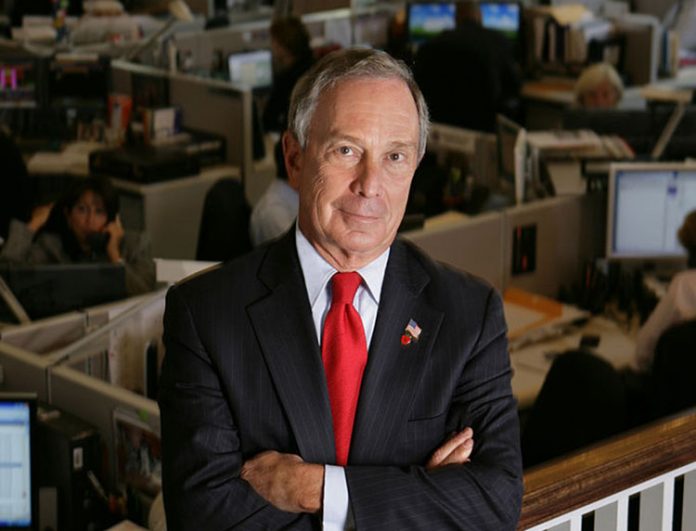 Bloomberg, na redação de sua agência de notícias, não quis comentar sobre a polêmica (Foto: Rubenstein/Wikipedia)