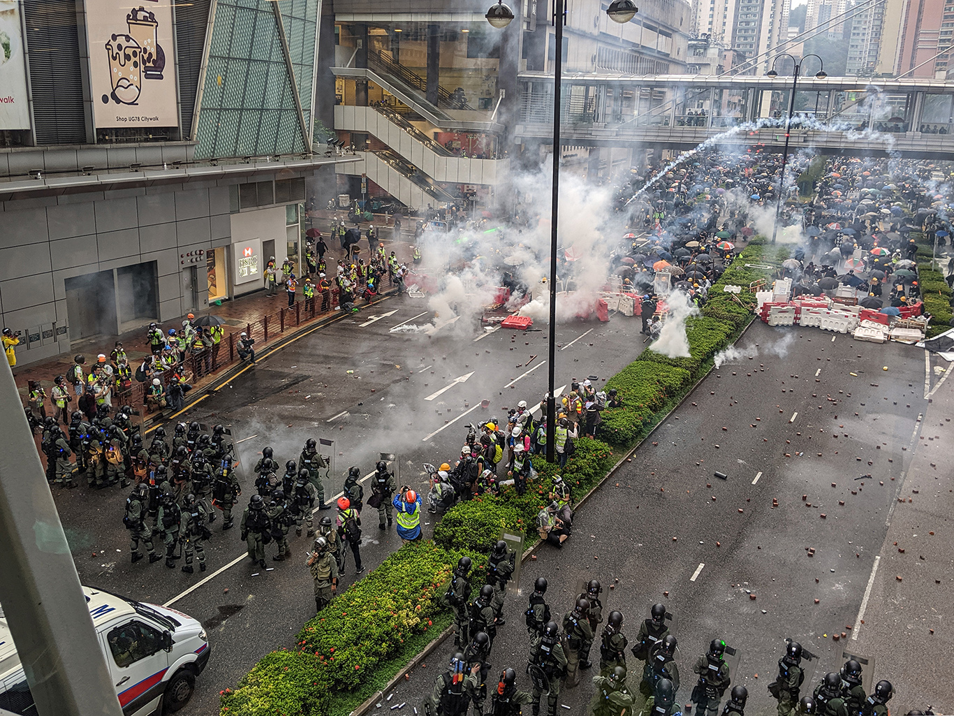As manifestações em Hong Kong têm levado o caos para as ruas (Foto: Studio Incendo - Wikimedia)