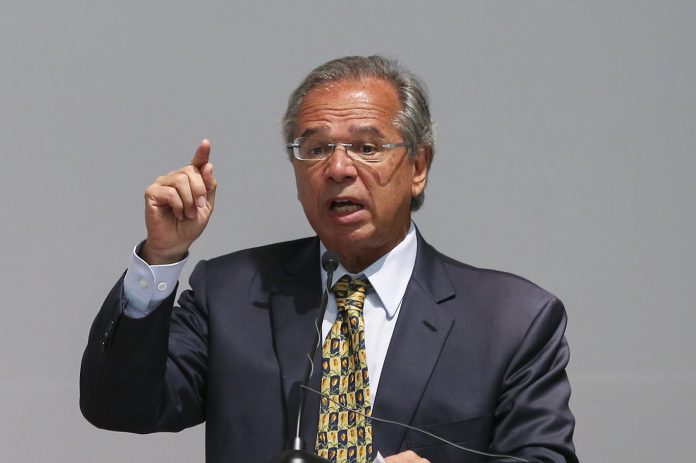 Paulo Guedes não crê que o dólar será substituído, mas perderá relevância (Foto: Washington Costa – Divulgação Ministério da Economia) Paulo Guedes não crê que o dólar será substituído, mas perderá relevância (Foto: Washington Costa – Divulgação Ministério da Economia)