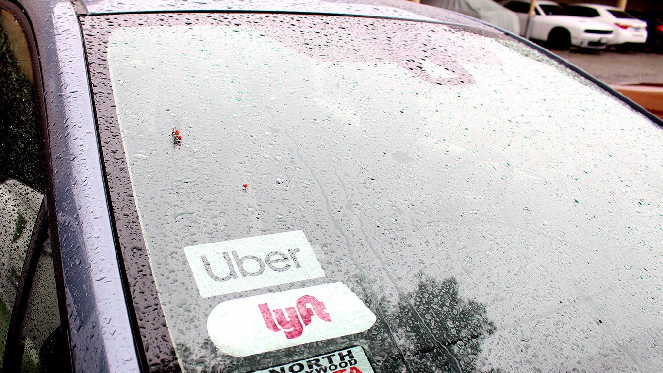 Empresas se opõem a lei que garante proteções trabalhistas a motoristas (Foto: Gabriela Egito)