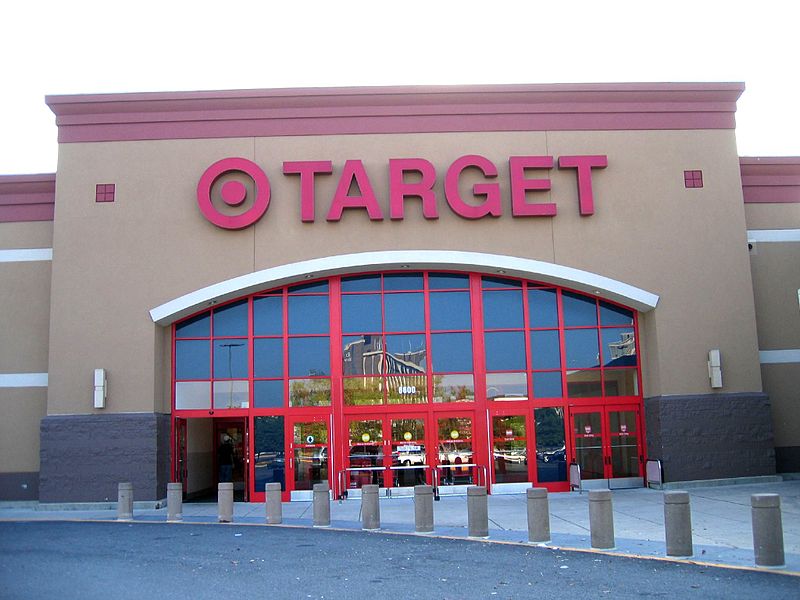 Target anuncia fechamento de nove lojas por causa de roubos e crime  organizado - AcheiUSA